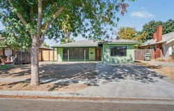 1049 N Farris Avenue, Fresno, CA 93728