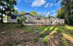 1122 N 9th Ave, LAUREL, MS 39440