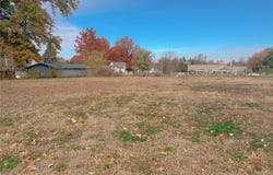 380 W Adams Street, Pittsfield, IL 62363