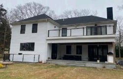 67 Squiretown Road, Hampton Bays, NY 11946