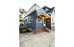 21430 Lakeshore Boulevard, Euclid, OH 44123