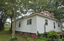 511 E Trade Street, Dallas, NC 28034