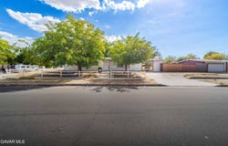 3120 E Avenue Q4, Palmdale, CA 93550