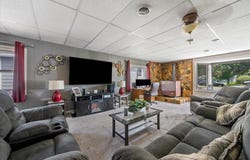 911 Kingsbury Street, Belle Fourche, SD 57717