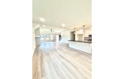 702  W Taylor  ST, Siloam Springs, AR 72761