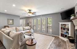 1101 Holly Hill Ln, Mt Pleasant, TX 75455