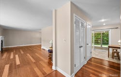 824 Skyline Drive, Barrington, IL 60010