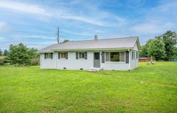 17 Montana Dr, Cana, VA 24317