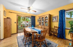 5309 W 51st St, Sioux Falls, SD 57106
