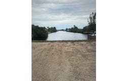 3604 Yucatan Parkway, Cape Coral, FL 33993