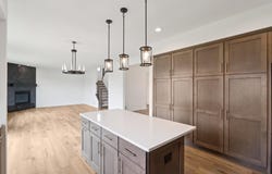 1233 Green Tree Dr, Oconomowoc, WI 53066