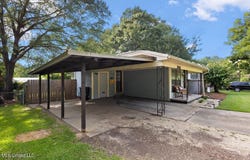 359 Saint Paul Street, Pearl, MS 39208