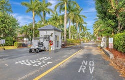 510 S Cortez Dr, Pompano Beach, FL 33068