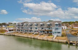 7718 E SIDE RD, CHINCOTEAGUE, VA 23336