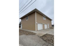 101 W Main Street, Le Grand, IA 50142