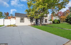 361 INDEPENDENCE Boulevard, LAWNSIDE, NJ 08045
