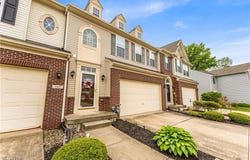 943 Tradewinds Cove, OH 44077