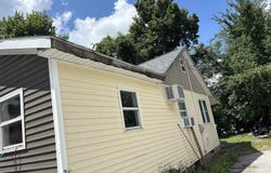 1417 - 1419 E 1ST Street, Milan, IL 61264