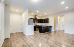 2240 SE 16TH St, Gresham, OR 97080