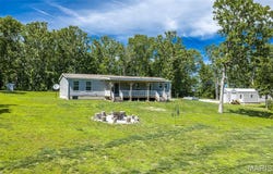 5963 Highway 17, Yukon, MO 65468