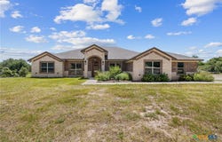 1947 N Highway 183, Lampasas, TX 76550