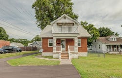 403 E Washington Street, Millstadt, IL 62260
