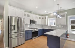 192 Amherst St, East Orange City, NJ 07018-2521