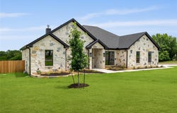 301 Canyon Oaks Circle, Troy, TX 76579