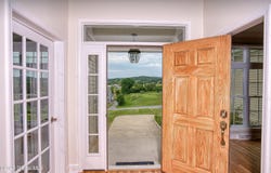 81 N Langmore Lane, Brunswick, NY 12180