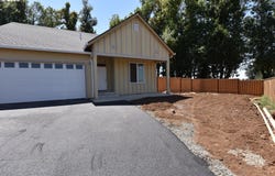 871 OAKLEAF WAY, Silverton, OR 97381