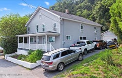 635-637 Lee Street, Plymouth, PA 18651