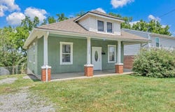 1122 Murray Ave SE, Roanoke, VA 24013