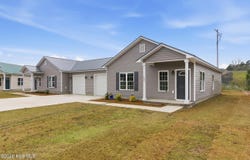 132 Macdonald Boulevard, Havelock, NC 28532