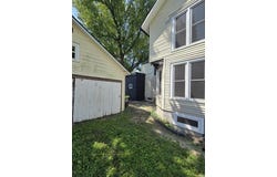 144 W Oak Street, Butler, IN 46721