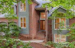 100 Collinson Drive, Chapel Hill, NC 27514