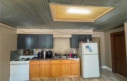 415 E McNair, Versailles, MO 65084