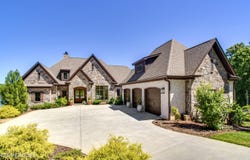 128 Hiwonihi Tr, Vonore, TN 37885