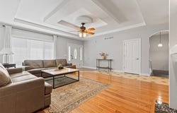 4315 129th Street, Urbandale, IA 50323