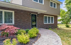 10 Matthew Drive, Perinton, NY 14450