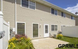 6757 S 90th Street, Lincoln, NE 68526