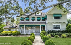 22 Wardell Avenue, Rumson, NJ 07760