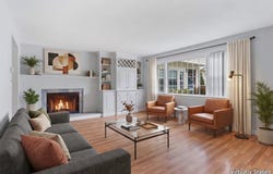 801 Washington St, Pembroke, MA 02359