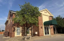 515 S Woodscrest Drive, Bloomington, IN 47401