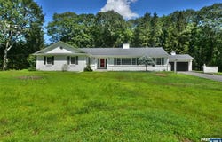 47 Twin Brooks Road, Saddle River, NJ 07458