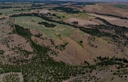 Friend Rd, Dufur, OR 97021