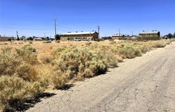 8414 Columbine Avenue, California City, CA 93505