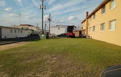 7 S Duval Street, Claxton, GA 30417