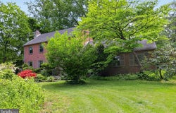 10 SOUTH TRL, WILMINGTON, DE 19810