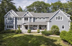 10 Paddock Way, Falmouth, ME 04105
