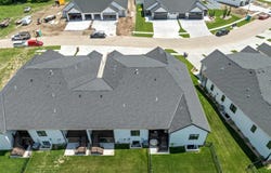 9127 Hillcrest Trail, Lincoln, NE 68520